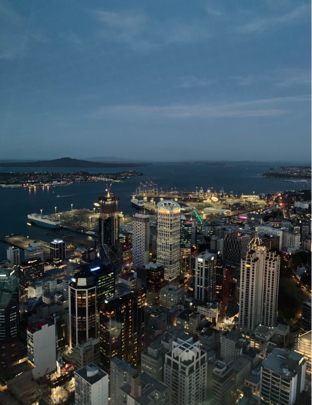 The night view of Auckland City
